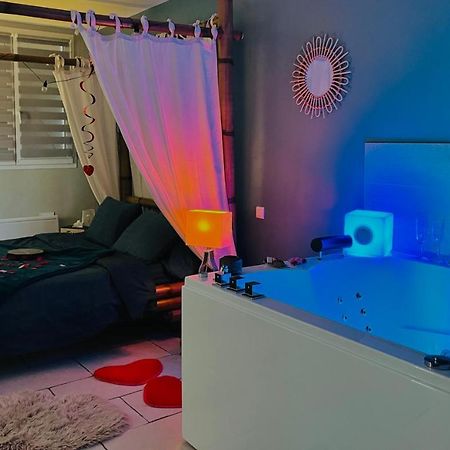 Appartement Jacuzzi 4 Etoiles Beaute - Mbroom Var Puget-sur Argens Eksteriør bilde