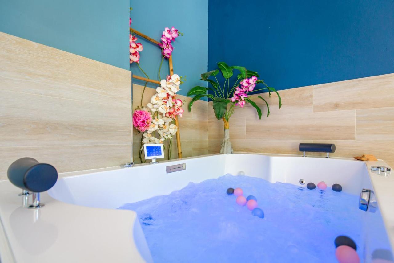 Appartement Jacuzzi 4 Etoiles Beaute - Mbroom Var Puget-sur Argens Eksteriør bilde